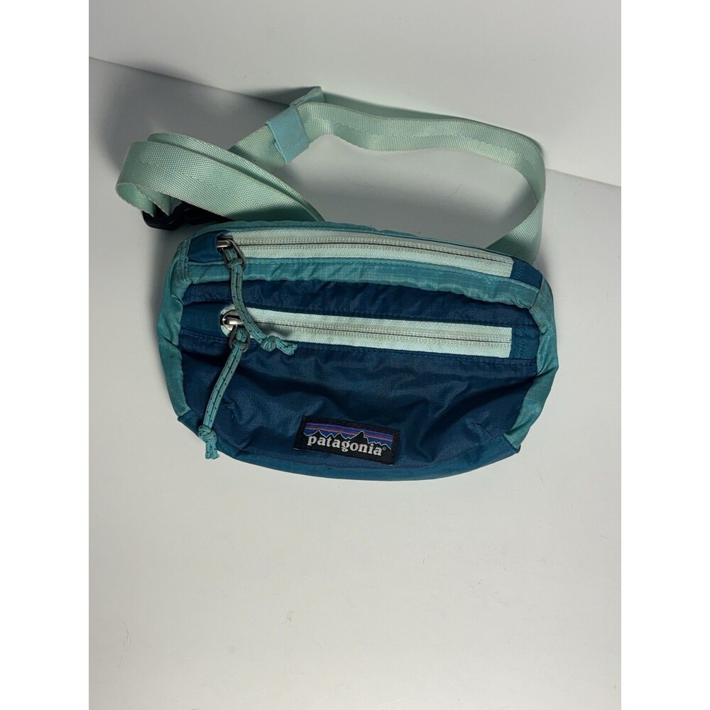 Patagonia Women's Lightweight Mini Hip Pack Fanny Teal Turquoise